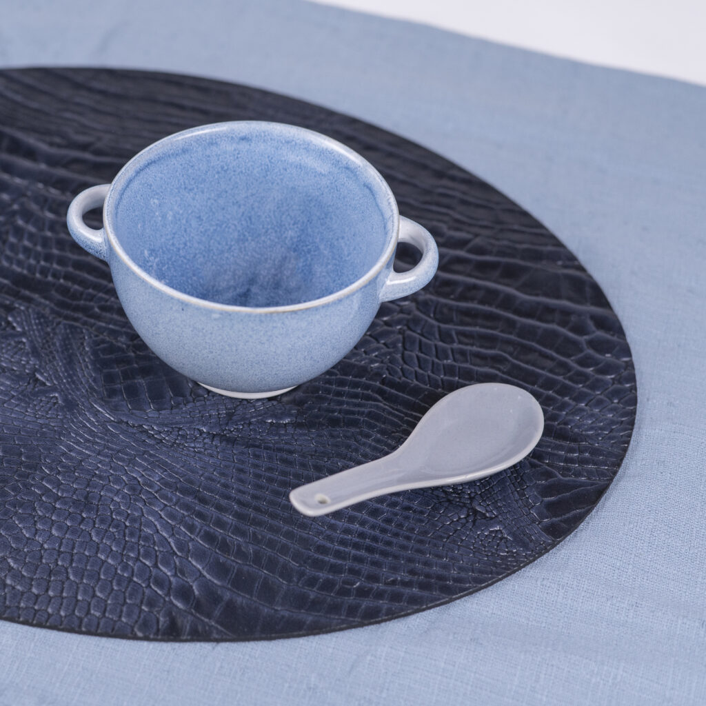 Ronde leren placemats Handgemaakt in eigen atelier Coaster Queen